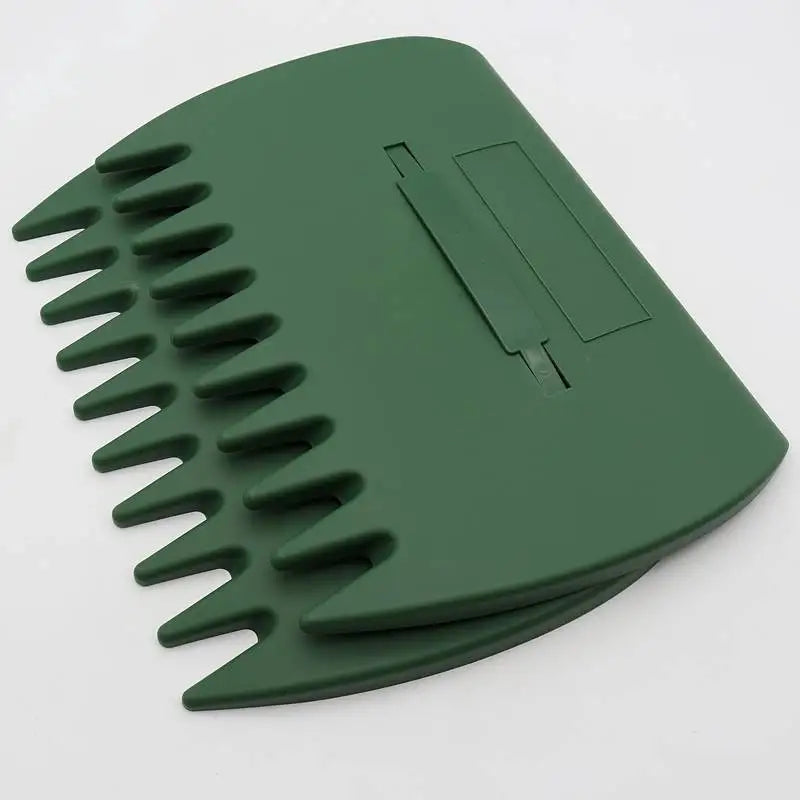 CosoraHome Outdoor Leaf Grabber – Durable Plastic Rake for Easy Yard Cleaning